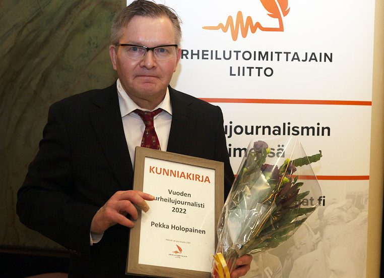 Urheilutoimittajain Liitto Valitsi Vuoden Urheilujournalistiksi Pekka ...